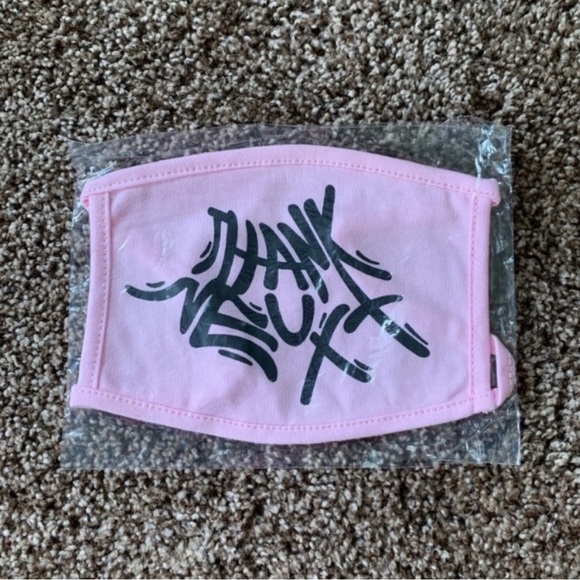 NEW Ariana Grande Thank U Next Pink Face Mask - Picture 1 of 3